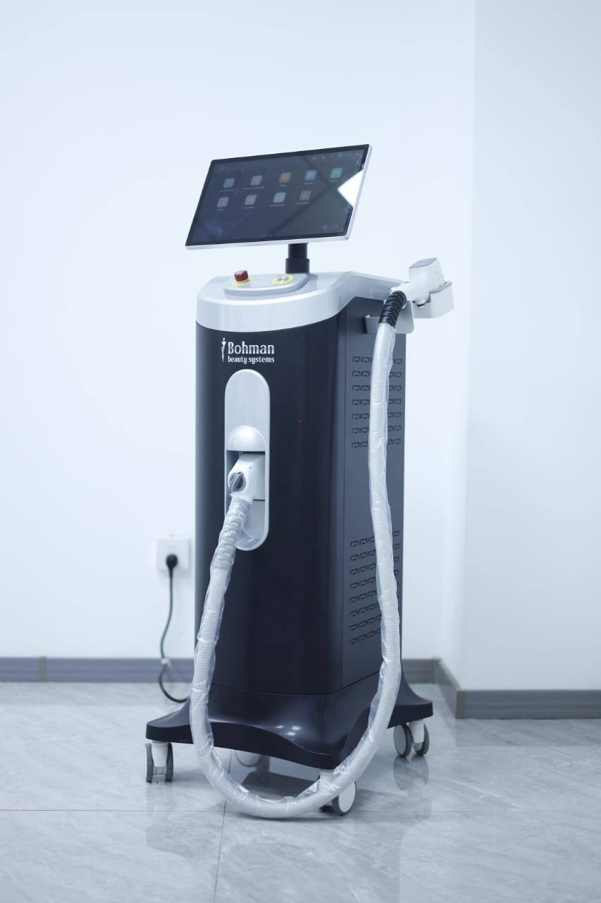 DIODE LASER Профессиональный диодный лазер для эффективного удаления волос в салонах.